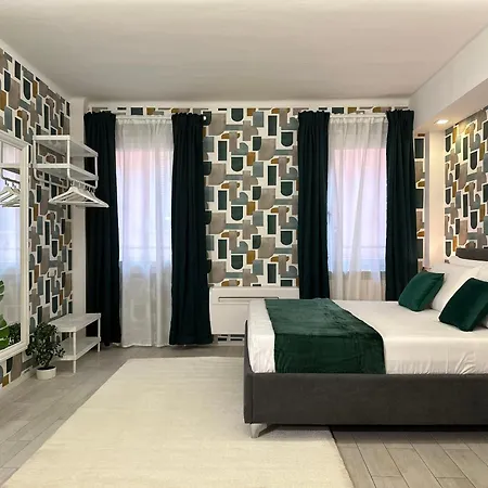 Fondazza Boutique